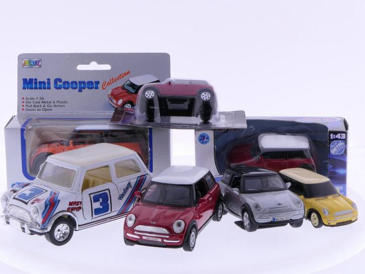 Schaal 1:36 - 1:60 Diverse merken Set van 7 Mini Coopers..., Hobby & Loisirs créatifs, Voitures miniatures | Échelles Autre, Enlèvement ou Envoi