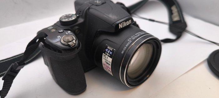 Nikon Nikon COOLPIX P520 18,08 Megapixe 42-fachem optischem, Audio, Tv en Foto, Fotocamera's Digitaal