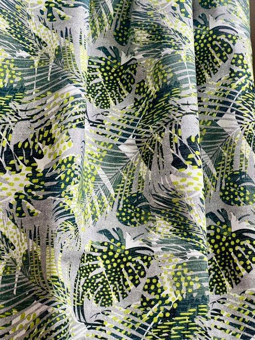 Vijf meter. Stof met dubbele breedte, bedrukt met, Antiek en Kunst, Antiek | Tapijten, Tafelkleden en Textiel