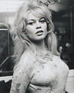 Daily Herald / Mirrorpix - Brigitte Bardot Londres 1959