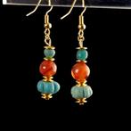 Oude Egypte, Ptolemeïsch Oorbellen met Egyptisch meloenglas, Antiek en Kunst