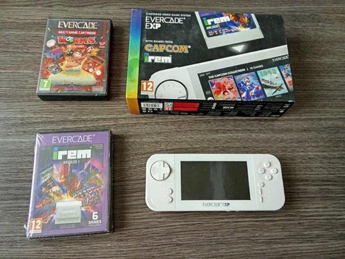 Evercade - portable + 2 cartridges - Videogameconsole +, Games en Spelcomputers, Spelcomputers | Overige Accessoires