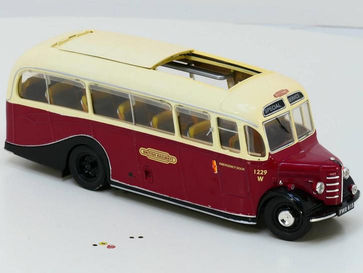 Original Classics 1:24 Bedford Duple OB Coach Edition Bri..., Hobby en Vrije tijd, Modelauto's | 1:24, Zo goed als nieuw, Overige merken