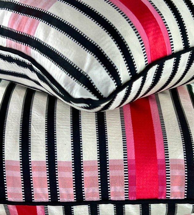 Designers Guild -Nieuwe set van twee - Kussen, Antiquités & Art, Tapis & Textile