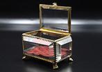 Art Nouveau Glass - Fire-gilded Jewelry Box with opening lid