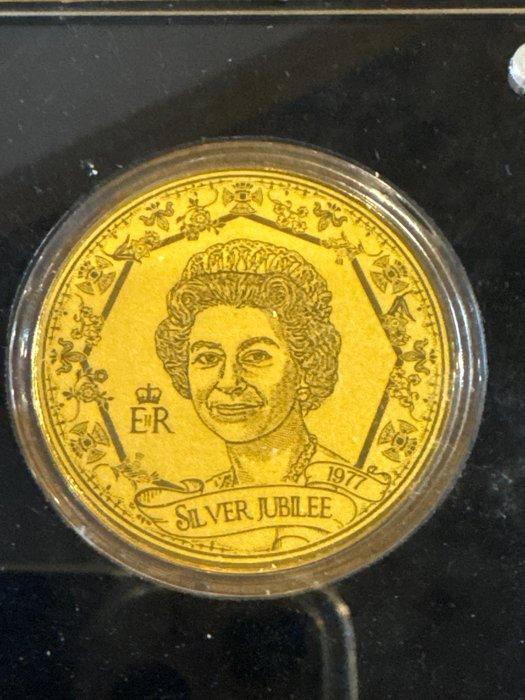 Wereld. Gold medal Queen Elizabeth II Silver Jubilee .,, Postzegels en Munten, Munten | Europa | Niet-Euromunten