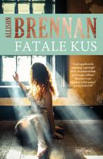 Fatale kus 9789026142574 Allison Brennan, Boeken, Verzenden, Gelezen, Allison Brennan