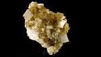 Honey Baryte - Châtel-Guyon, Limagne, Auvergne, France -