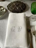 6 vroege 20e-eeuwse zijden en linnen damast servetten met