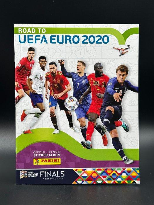 Panini Mix of HC and SC 18x Empty Album - Near Mint (NM), Verzamelen, Stickers