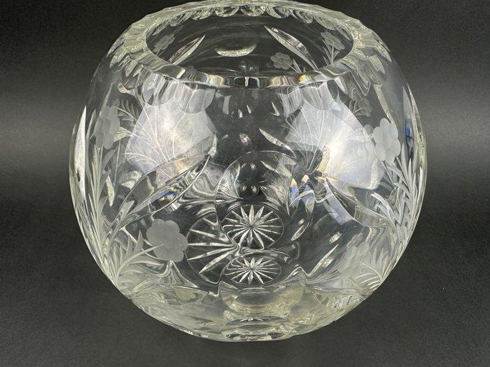 Bohemian Crystal, Mid-20th Century - Crystal Vase – Floral, Antiek en Kunst, Curiosa en Brocante
