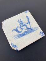Tegel - Antieke Delfts blauwe mythologische tegel met een