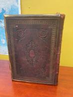 Antique Family Bible – William Collins, Sons & Company,, Antiek en Kunst, Antiek | Boeken en Manuscripten