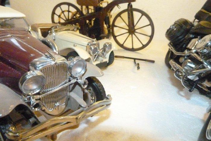 Franklin Mint 1:24 - Modelauto (4) - Ensemble de modèles :, Hobby & Loisirs créatifs, Voitures miniatures | 1:5 à 1:12