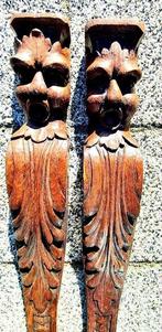 Pilaster (2) - Pair of pilaster carvings with fantastic