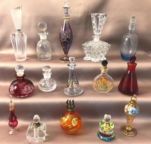 Parfumfles (15) - Collectie parfumflacons - Glas, Kristal, Antiquités & Art, Antiquités | Jouets