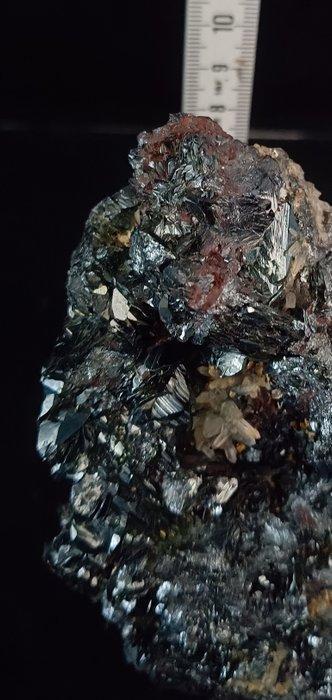 hematiet Kristal - Hoogte: 100 mm - Breedte: 80 mm- 750 g -, Verzamelen, Mineralen en Fossielen