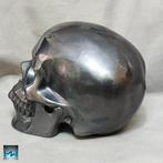 Handgesneden menselijke schedel in kristal van Tera-Herz -