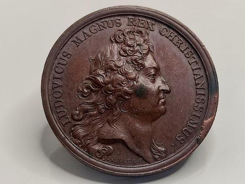 Spanje. Felipe V. Historical Medal 1700 (por Mauger) en su, Postzegels en Munten, Munten en Bankbiljetten | Toebehoren