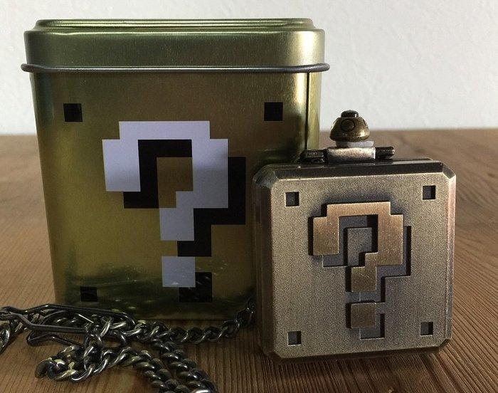 NINTENDO - Beeld, Super Mario Bros Nes Hatena Block Pocket, Games en Spelcomputers, Spelcomputers | Overige Accessoires