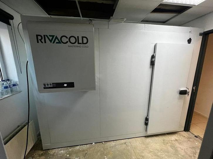 AANBIEDING VRIESCEL + MOTOR | INCL. PLAATSING, Zakelijke goederen, Horeca | Keukenapparatuur, Gebruikt, Koelen en Vriezen, Ophalen of Verzenden