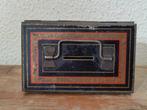 Spaarpot - Antique Victorian Money Box , Tin, Black, Gilded, Antiek en Kunst, Curiosa en Brocante