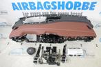 Airbag Tableau bord brun HUD couture blanche volkswagen ID.5