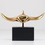 sculptuur, NO RESERVE PRICE - Sculpture Manta Ray on a Base