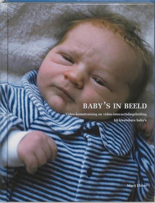Babys in beeld + dvd 9789066656802 M. Eliëns, Boeken, Studieboeken en Cursussen, Zo goed als nieuw, Verzenden