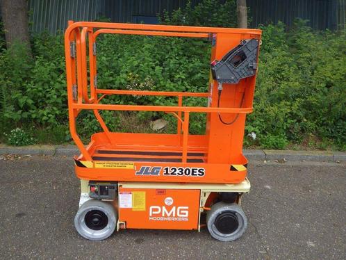 Veiling: Masthoogwerker JLG 1230ES Elektrisch 5.66m 2011, Articles professionnels, Machines & Construction | Ascenseurs, Échafaudages & Échelles