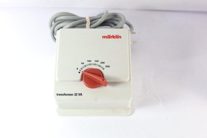 Märklin H0 - 6647 - Omvormer (2) - 2x 32VA sterke, Hobby en Vrije tijd, Modeltreinen | H0
