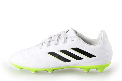 Adidas Voetbalschoenen in maat 35 Wit | 5% extra korting, Kinderen en Baby's, Kinderkleding | Schoenen en Sokken, Jongen of Meisje