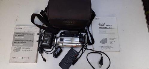 Sony TRV-16e Mini caméra DV-DV, Verzamelen, Foto-apparatuur en Filmapparatuur
