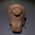 Veracruz, Mexico Terracotta Figuur kralen. 8 cm hoog., Verzamelen, Mineralen en Fossielen