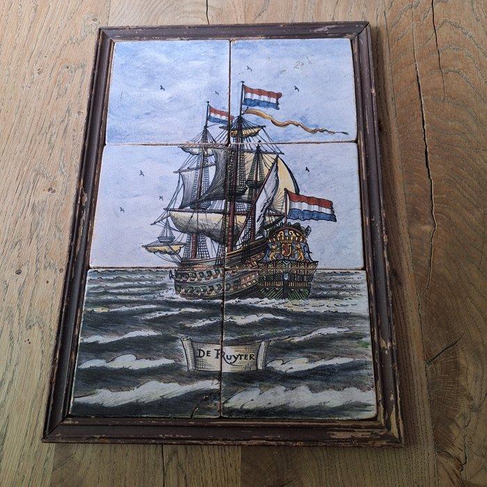 Tegel - Michiel de Ruyter - 1950-1960 - De zeven provinciën., Antiek en Kunst, Antiek | Glaswerk en Kristal
