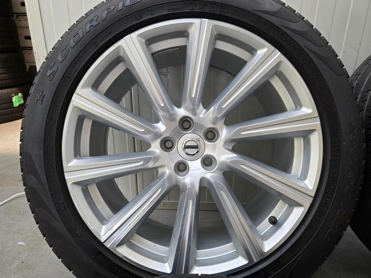 Demo Volvo XC90 20 inch velgen all season banden 5x108, Auto-onderdelen, Banden en Velgen, 20 inch, All Season, 275 mm, Personenwagen