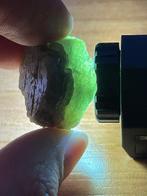 Saffier Superzeldzame groene saffier. 122,53 ct. Hexagonaal,, Verzamelen
