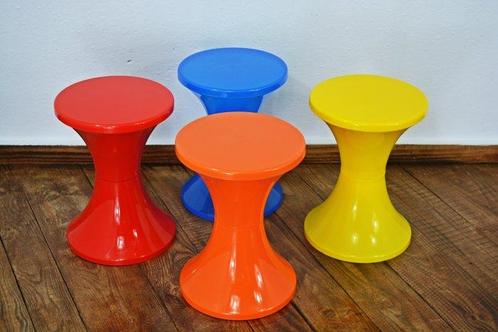 Tabouret - Plastique - Quatre tabourets vintage, Antiquités & Art, Art | Objets design