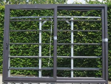 pvc schuifraam , schuifdeur , pui 300 x 230 zwart ral 9017 beschikbaar voor biedingen