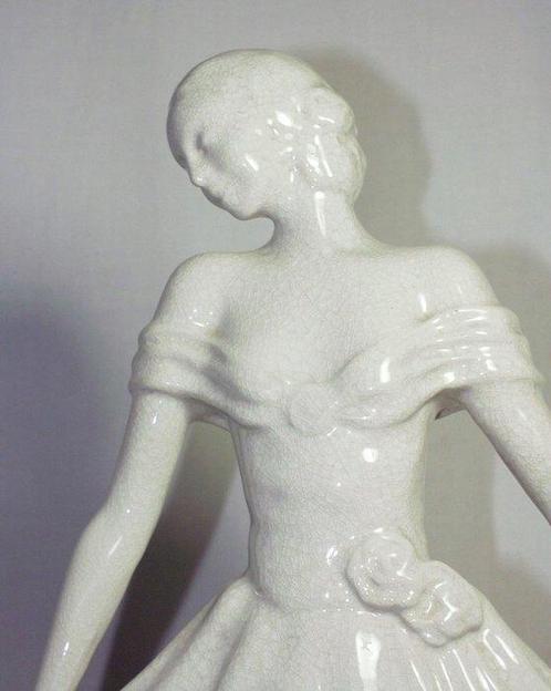Boch - Catherine Barjanski - Statue, Dame - 47 cm -, Antiek en Kunst, Antiek | Glaswerk en Kristal