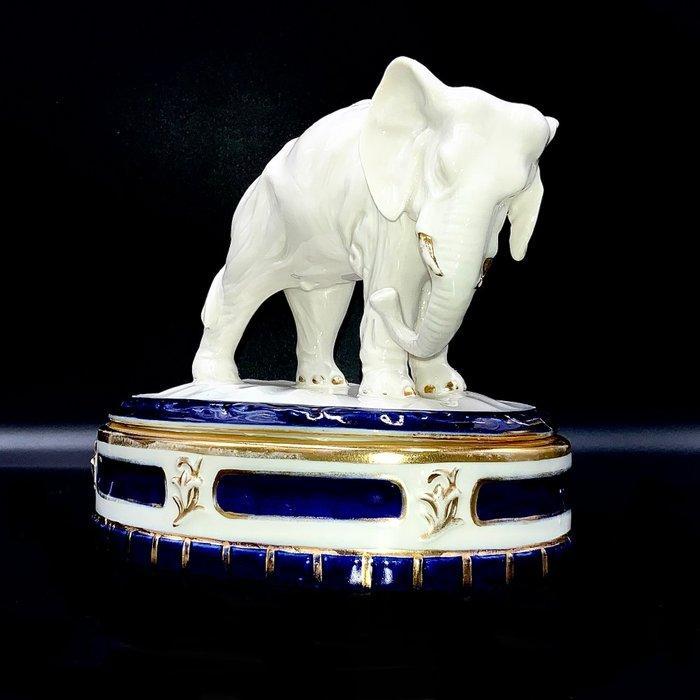 Royal Dux, Bohemia - Art Deco - Elephant Lidded Box (18, Antiek en Kunst, Kunst | Designobjecten