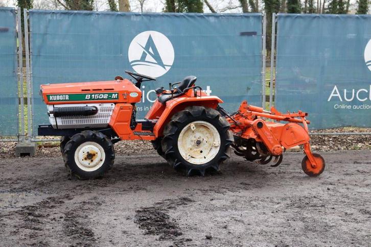 Veiling: Minitractor Kubota B1502DT Diesel met Grondfrees RS, Articles professionnels, Agriculture | Tracteurs, Enlèvement
