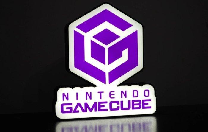 Nintendo - lampada insegna luminosa Nintendo game cube -, Games en Spelcomputers, Spelcomputers | Overige Accessoires
