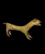 Oud Perzisch - Groot bronzen katachtig amulet - Luristan -