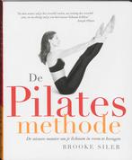 De Pilates methode 9789022529546 Brooke Siler, Boeken, Verzenden, Gelezen, Brooke Siler