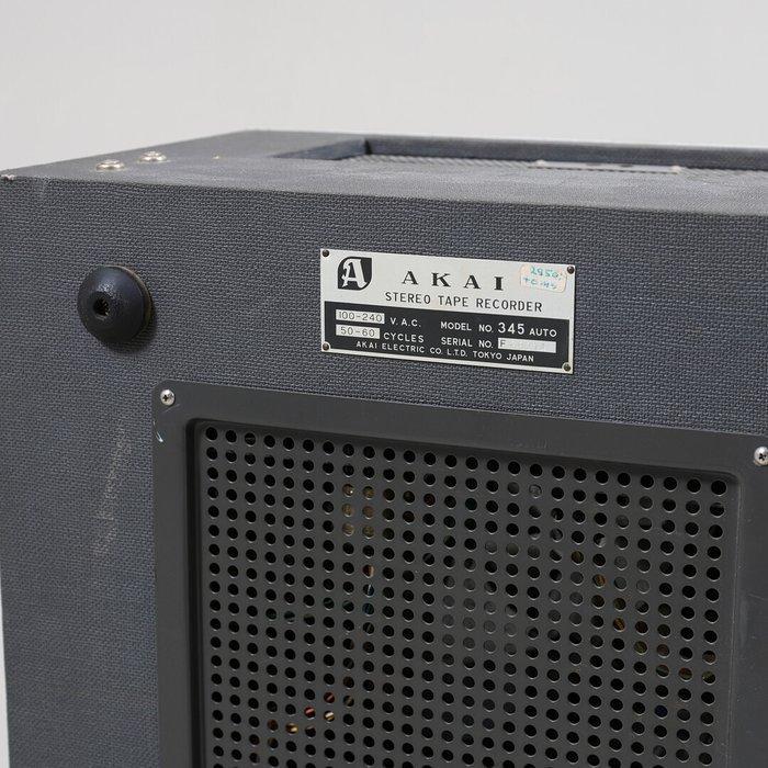 Akai - Model 345 - Met afstandsbediening en 26 cm adapter, Audio, Tv en Foto, Radio's