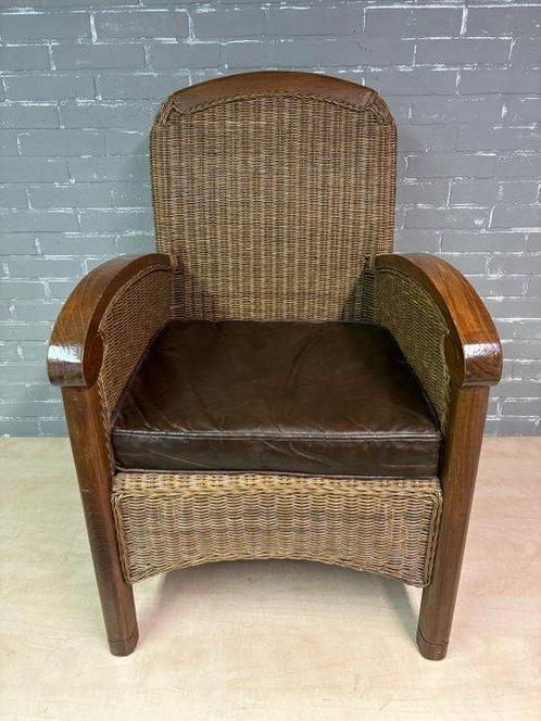 Fauteuil - Hout , leer en rotan - Rotan Fauteuil, Antiek en Kunst, Curiosa en Brocante