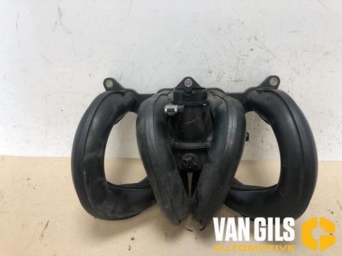 Inlaatspruitstuk Toyota Yaris O219601, Auto-onderdelen, Carrosserie