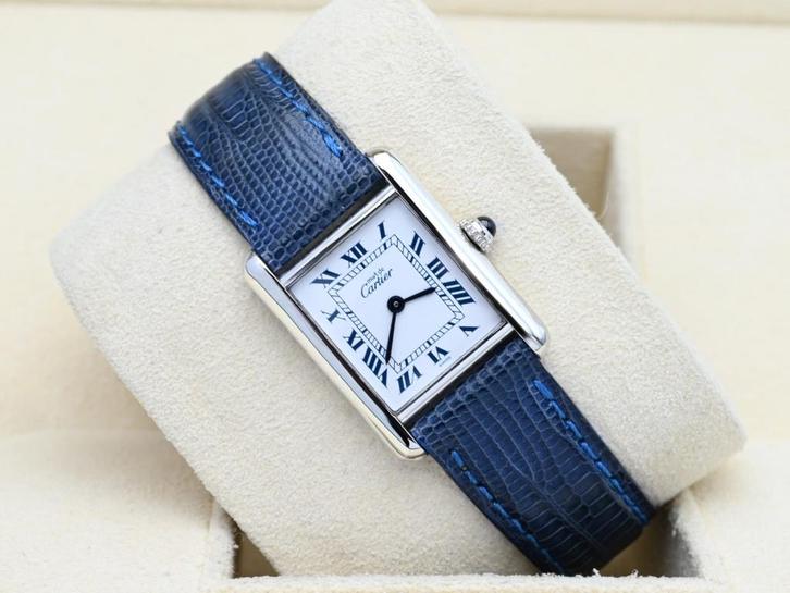 Cartier Tank Ref. 1614 Year 1996 (Box & Papers), Handtassen en Accessoires, Horloges | Dames, Leer, Zo goed als nieuw, Zilver