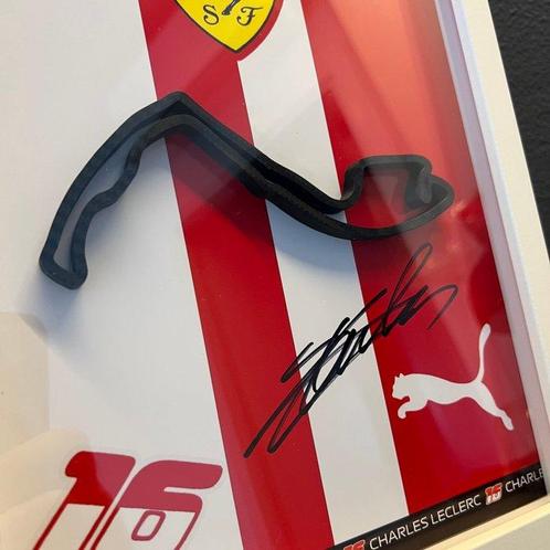 Ferrari - Formula 1 - Charles Leclerc - 2024 - Decoratief, Verzamelen, Automerken, Motoren en Formule 1